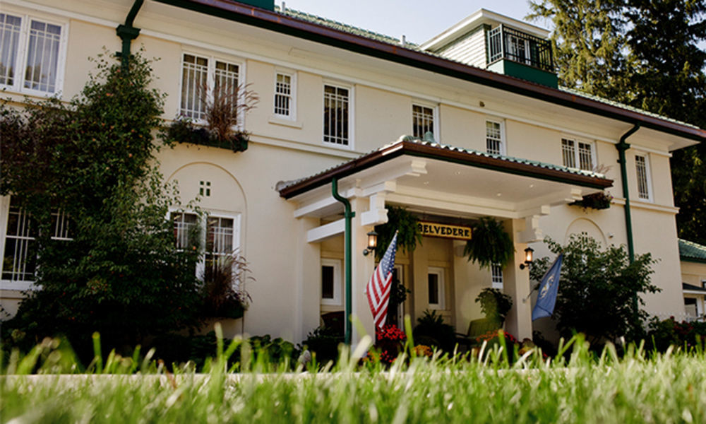 The Belvedere Inn & Restaurant Saugatuck Exterior photo