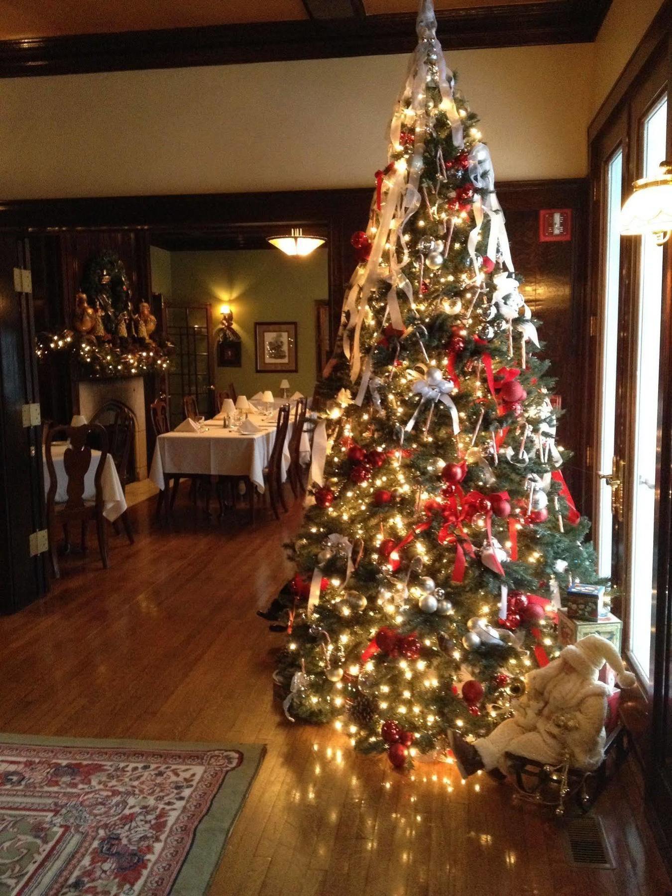 The Belvedere Inn & Restaurant Saugatuck Exterior photo
