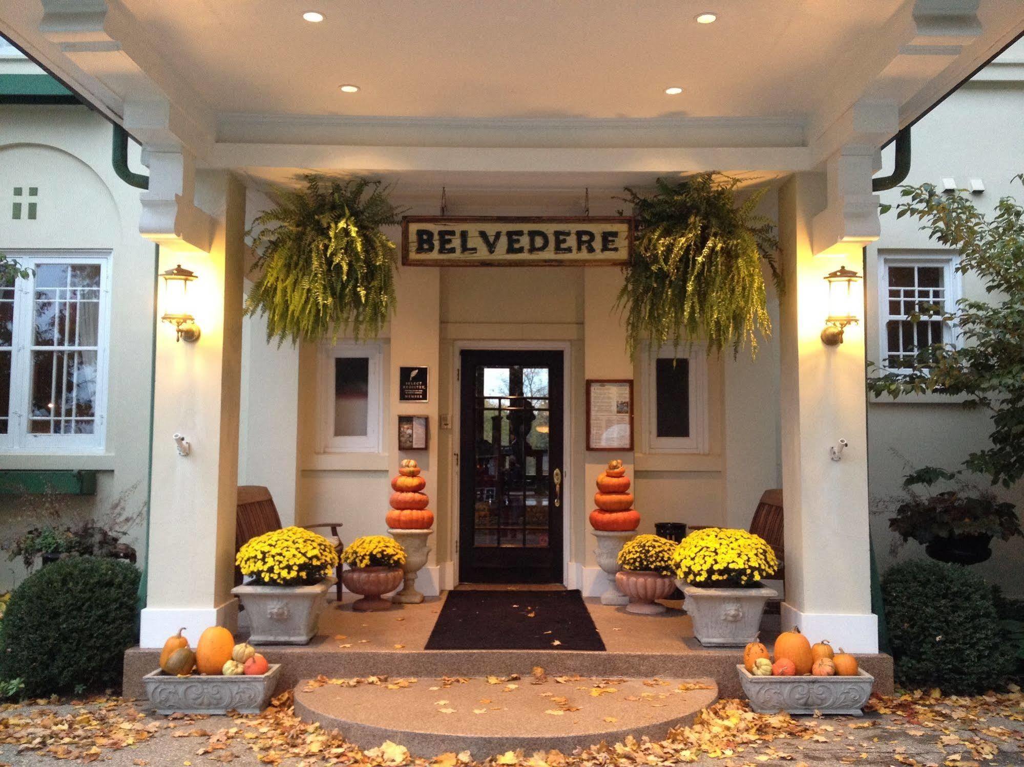 The Belvedere Inn & Restaurant Saugatuck Exterior photo
